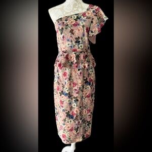 NWT Peplum floral. Perfect for a day wedding, birthday or tea party.